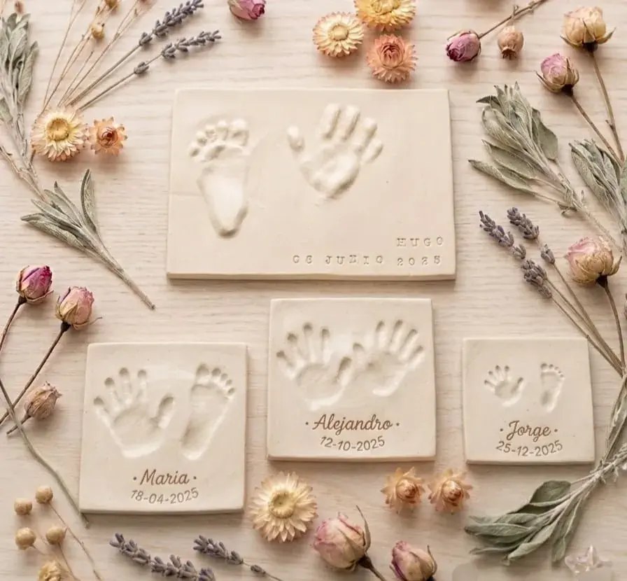 Huellas de bebé en cerámica - Recuerdo personalizado CreArte
